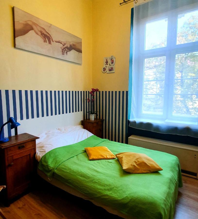 The Apartment In Strict City Center. Self Check-In Kraków Zewnętrze zdjęcie