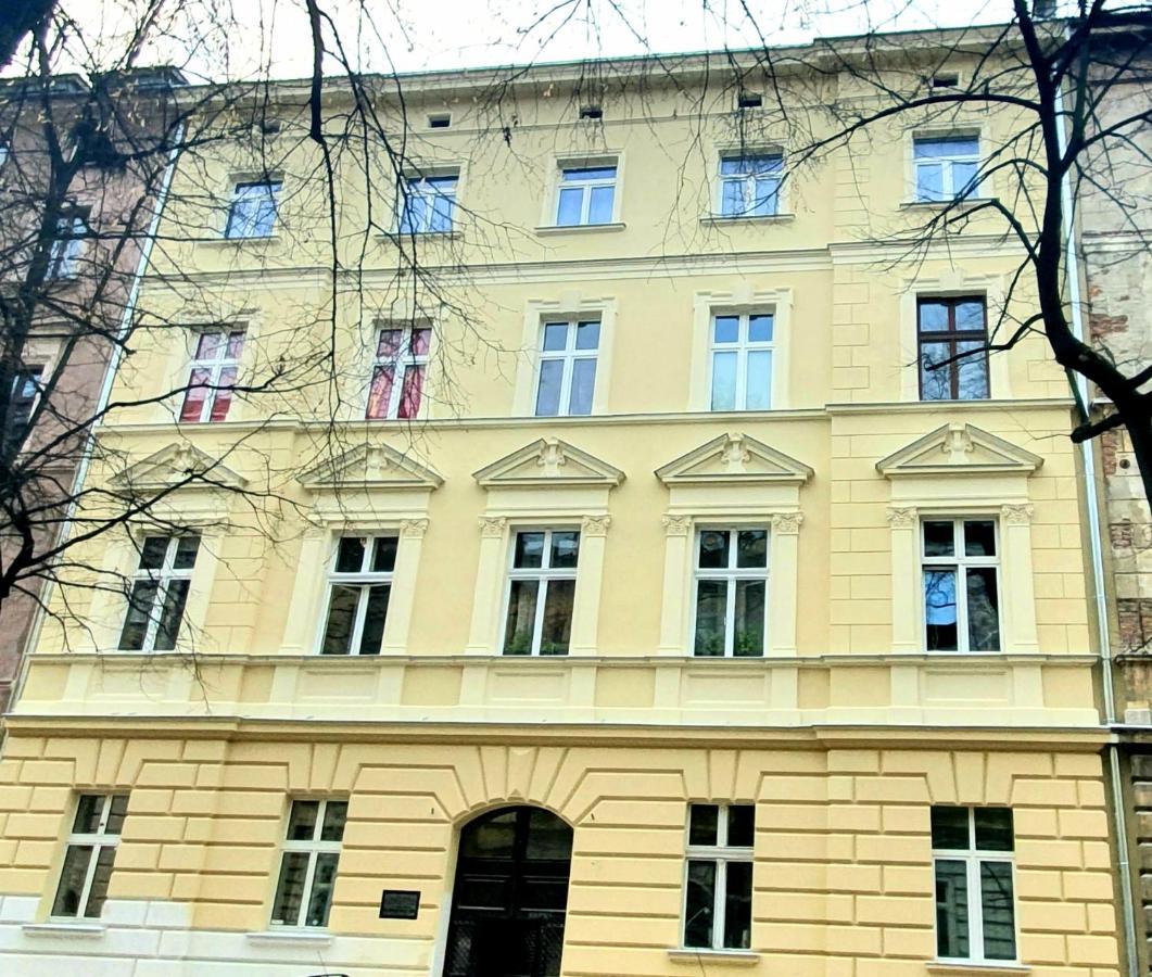 The Apartment In Strict City Center. Self Check-In Kraków Zewnętrze zdjęcie